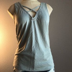 🆕 NWT American Eagle Cage Front Tank - Blue